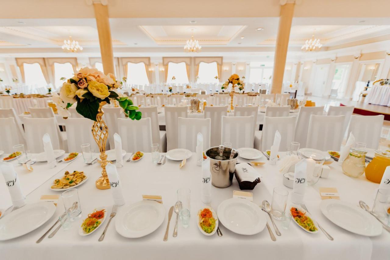 Hotel Korczowa Mlyny  Dış mekan fotoğraf